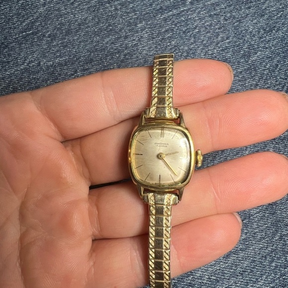 Vintage Junghans Timeless Gold Women\'s Watch main image 9